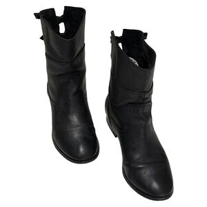 Chinese Laundry Black Ankle Booties CB20